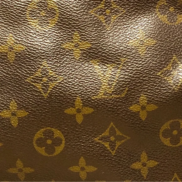 LOUIS VUITTON Sac Bandouliere 30 Shoulder Bag Monogram Leather COA - Picture 12 of 16